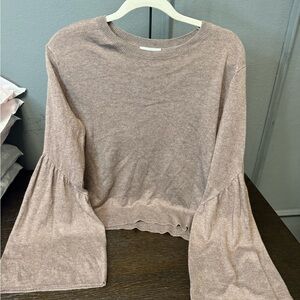 Leith Women's Soft Brown Bell Sleeve Blouse